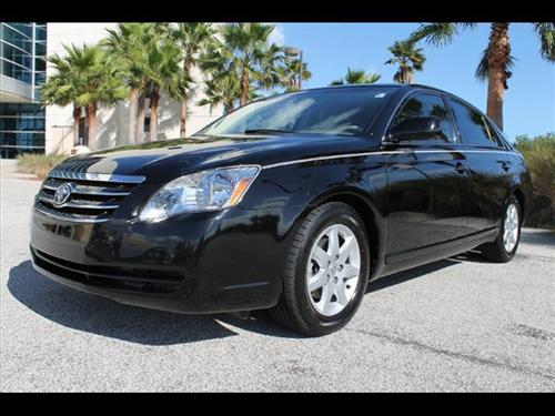 Toyota Avalon 2005 photo 2