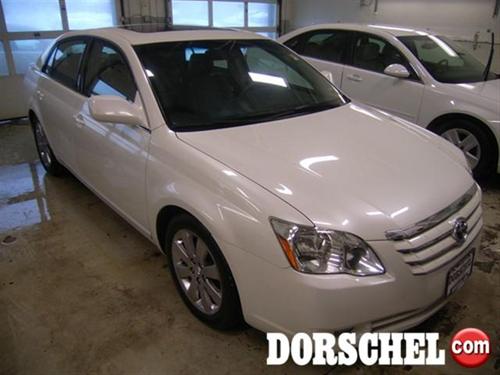 Toyota Avalon 2005 photo 1