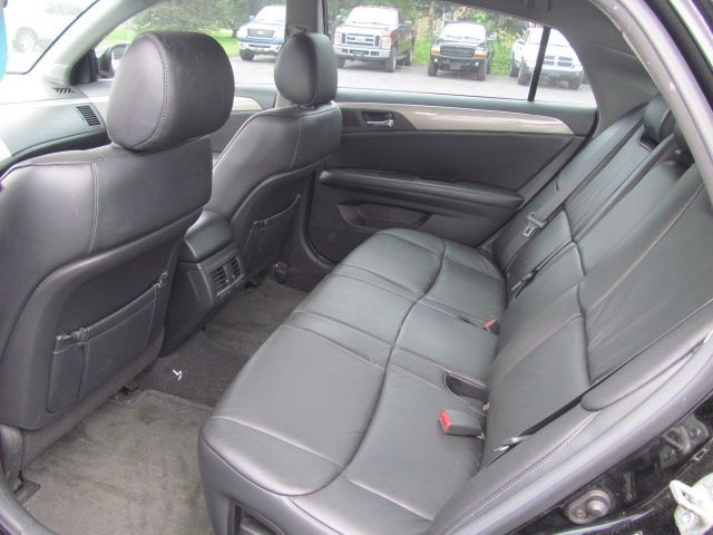 Toyota Avalon 2005 photo 2