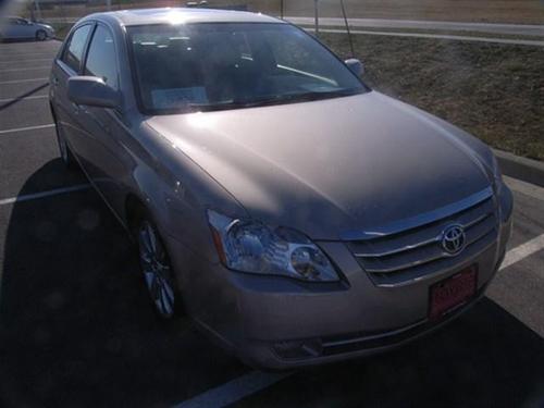 Toyota Avalon XLS Other