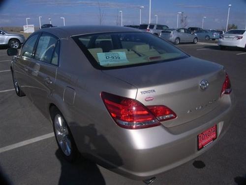 Toyota Avalon 2005 photo 4