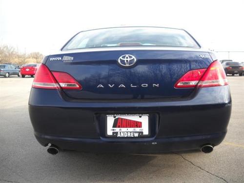 Toyota Avalon 2005 photo 3