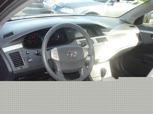 Toyota Avalon 2005 photo 5