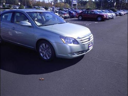Toyota Avalon XLS Other