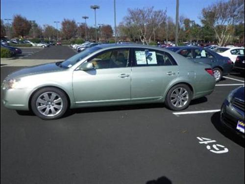 Toyota Avalon 2005 photo 3