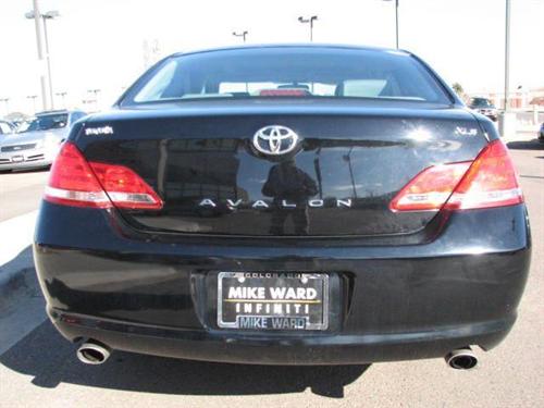 Toyota Avalon 2005 photo 4