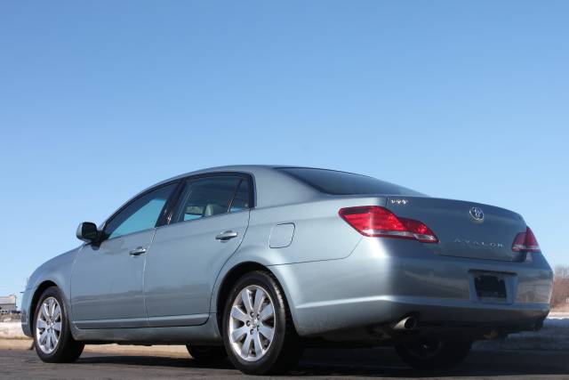 Toyota Avalon 2005 photo 3