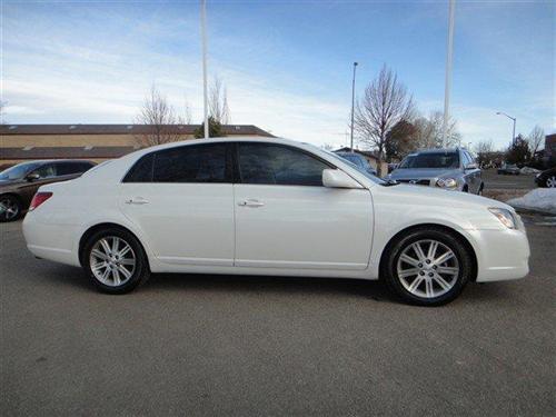 Toyota Avalon 2005 photo 1