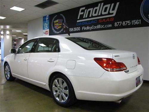 Toyota Avalon 2005 photo 3