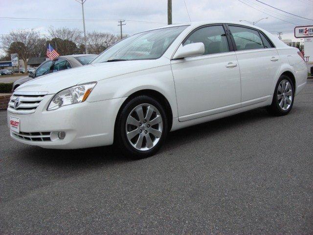Toyota Avalon Unknown Sedan