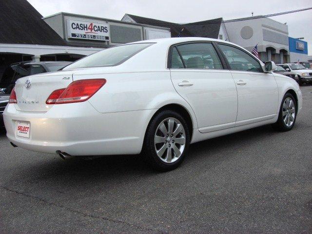 Toyota Avalon 2005 photo 3
