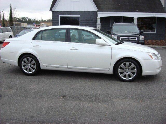 Toyota Avalon 2005 photo 4