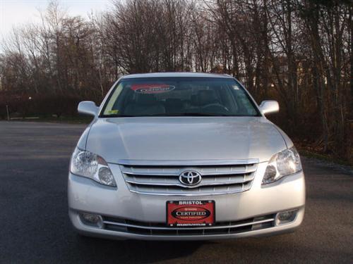 Toyota Avalon 2005 photo 1