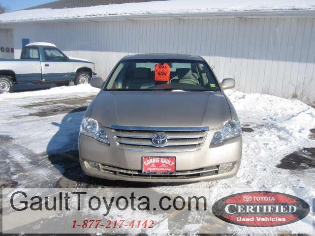 Toyota Avalon 2005 photo 1
