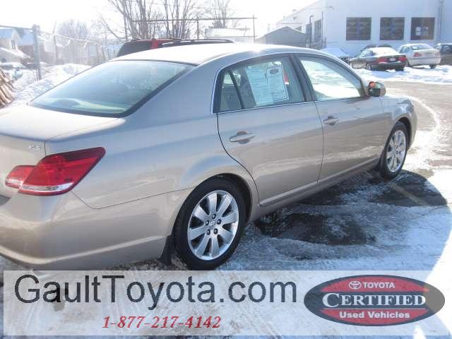 Toyota Avalon 2005 photo 4