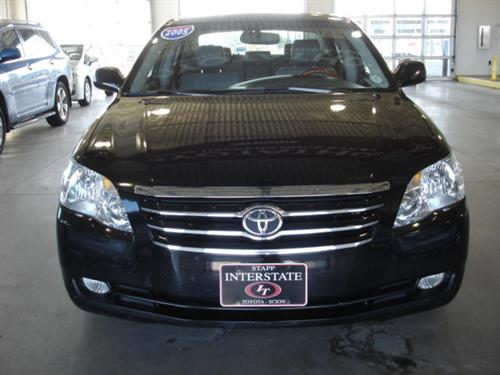 Toyota Avalon 2005 photo 2