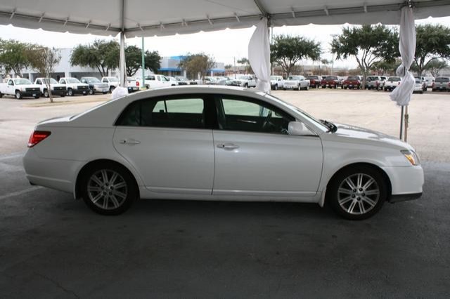Toyota Avalon 2006 photo 5