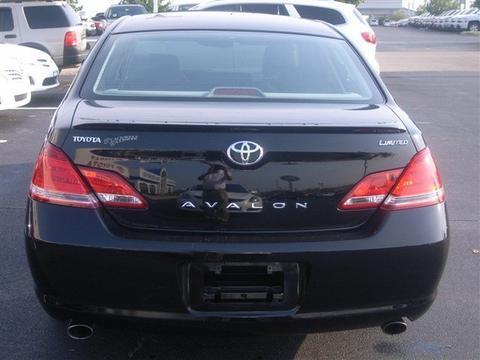 Toyota Avalon 2006 photo 3