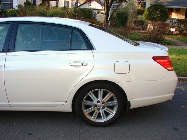 Toyota Avalon 2006 photo 4
