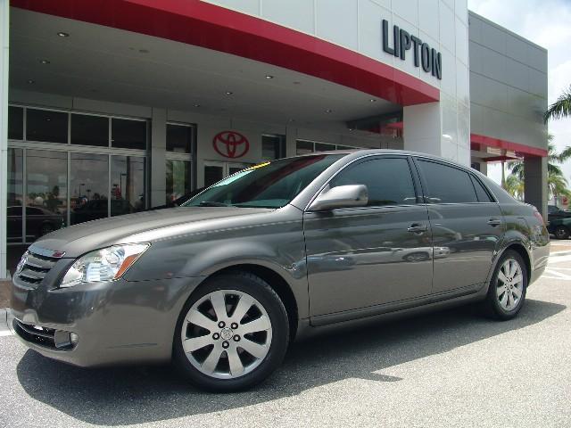 Toyota Avalon 2006 photo 3