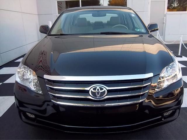 Toyota Avalon 2006 photo 2