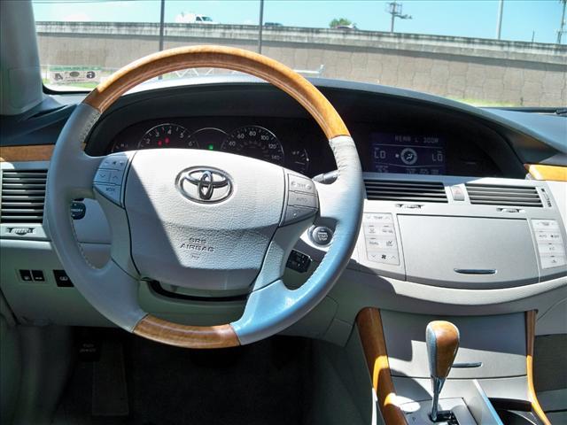Toyota Avalon 2006 photo 10