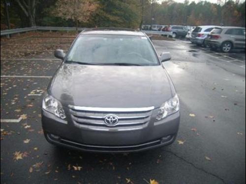 Toyota Avalon 2006 photo 1
