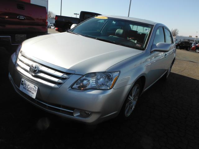 Toyota Avalon 2006 photo 1