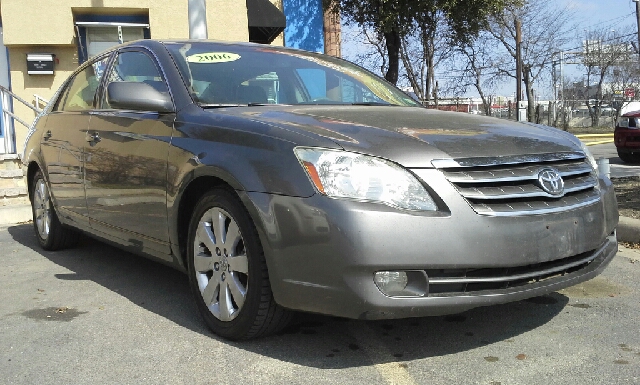 Toyota Avalon 2006 photo 3