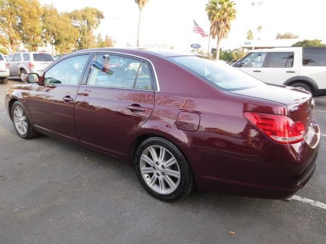 Toyota Avalon 2006 photo 2