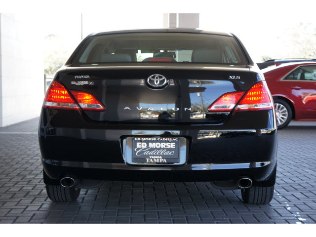 Toyota Avalon 2006 photo 3