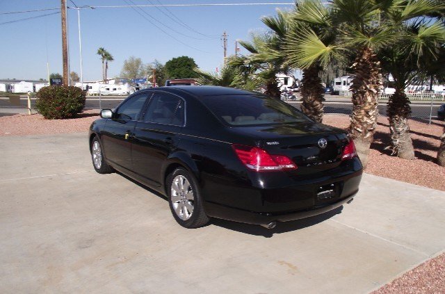 Toyota Avalon 2006 photo 3
