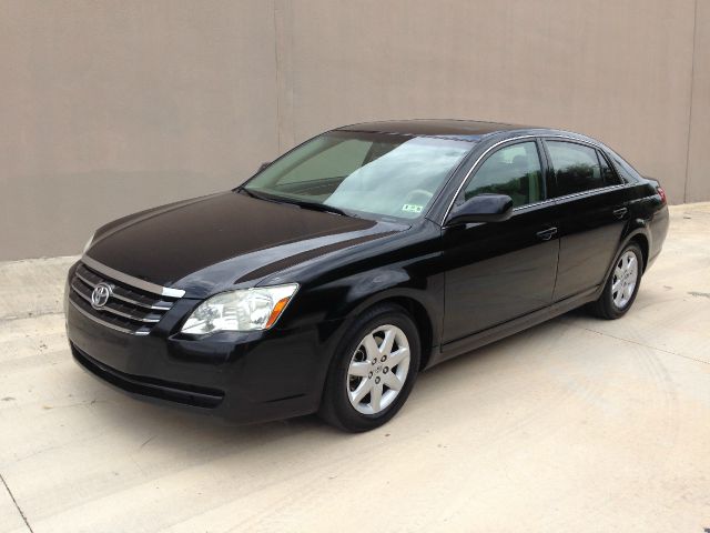 Toyota Avalon 2006 photo 1