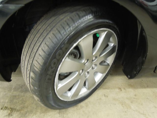 Toyota Avalon SLT 25 Sedan