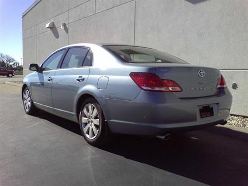 Toyota Avalon 2006 photo 3