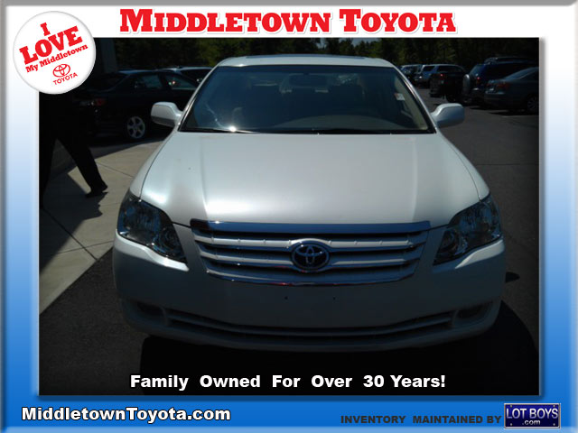 Toyota Avalon 2006 photo 1