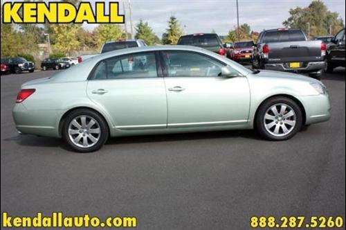 Toyota Avalon 2006 photo 1