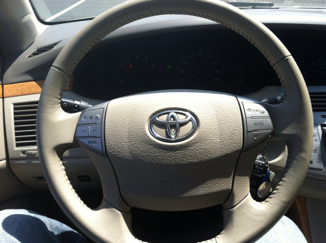 Toyota Avalon 2006 photo 9