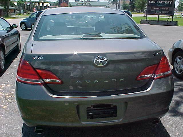 Toyota Avalon 2006 photo 0