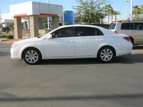 Toyota Avalon 2006 photo 1
