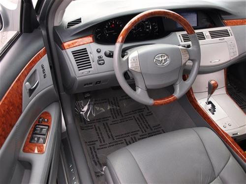 Toyota Avalon 2006 photo 1