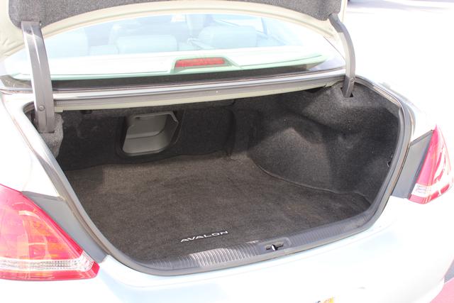 Toyota Avalon 2006 photo 5