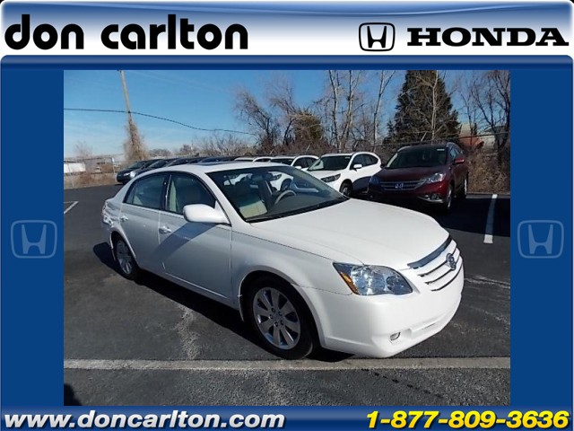 Toyota Avalon 2006 photo 2