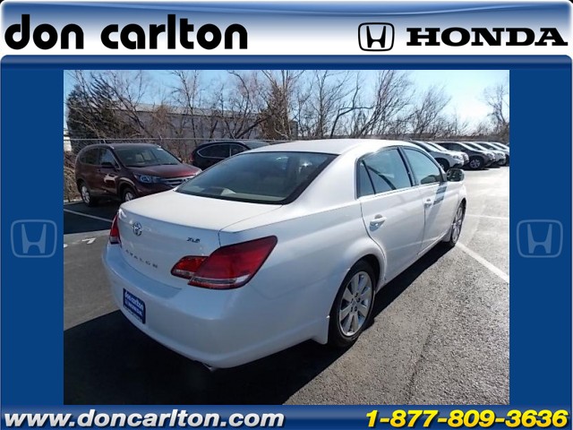 Toyota Avalon 2006 photo 4