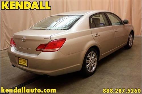 Toyota Avalon 2006 photo 3
