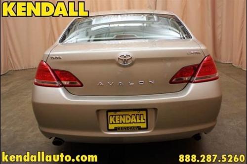 Toyota Avalon 2006 photo 4