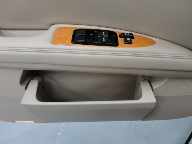 Toyota Avalon 2006 photo 21