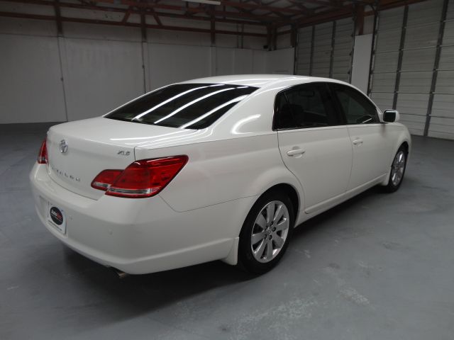 Toyota Avalon 2006 photo 45
