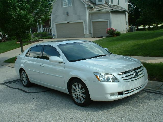Toyota Avalon 2006 photo 16