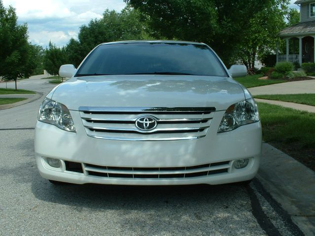 Toyota Avalon 2006 photo 17